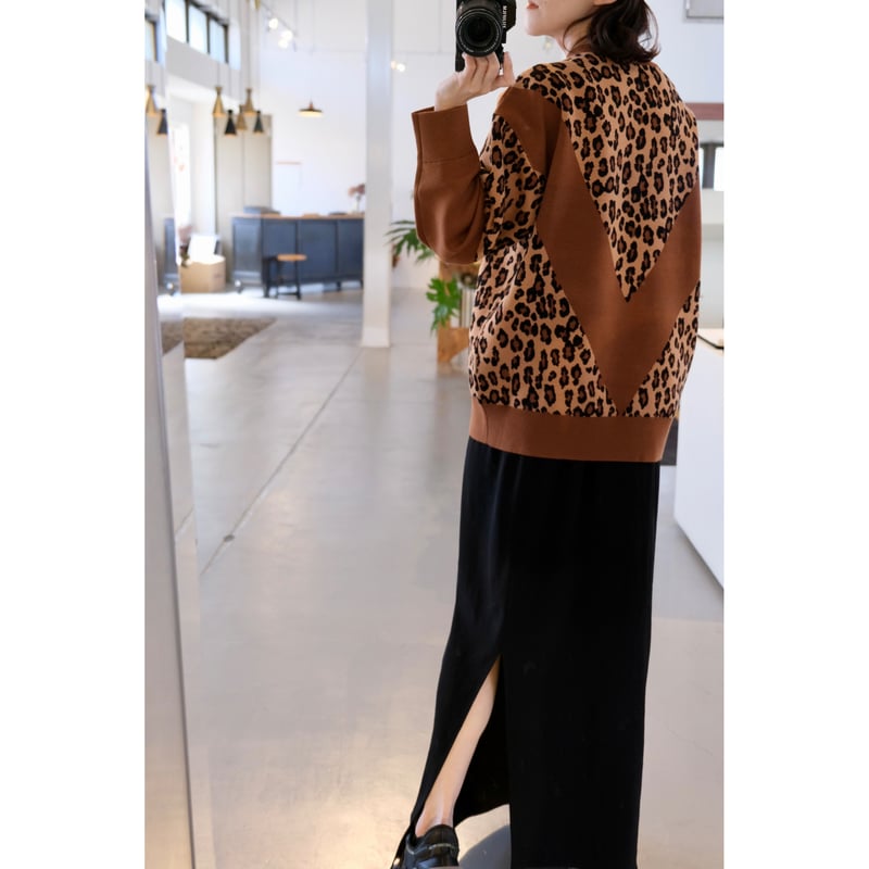 Thomas magpie reopard crewneck kint | geep