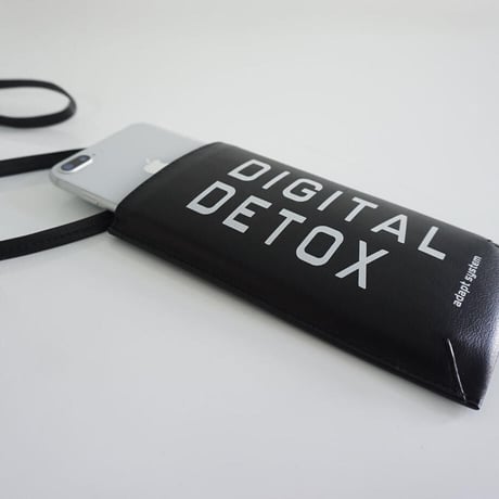 intoxic.　phone case　LT -009 03 　DIGITAL DETOX