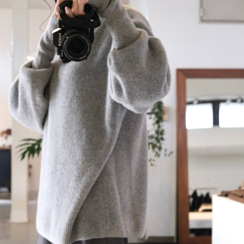 BATONER Woman CASHMERE FOX BOAT NECK FINGERHALL BATONER Woman CASHMERE FOX BOAT NECK FINGERHALL