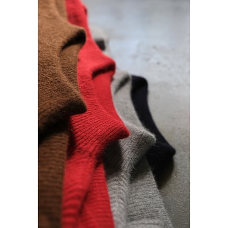 BATONER Woman CASHMERE FOX BOAT NECK FINGERHALL NAVY