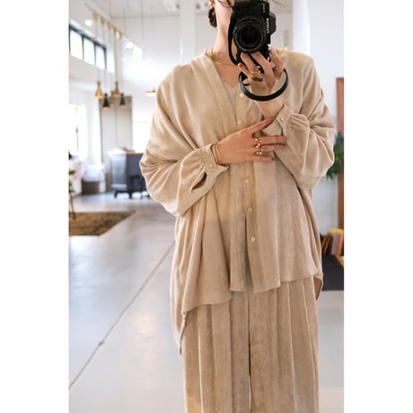 suzuki takayuki over blouse II