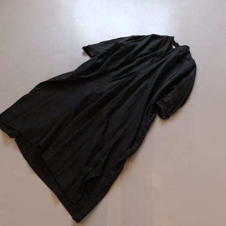 suzuki takayuki　peasant dress　khaki/black　A221-15