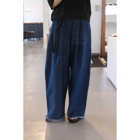 M53. BELTED DENIM PANTS  MP-016