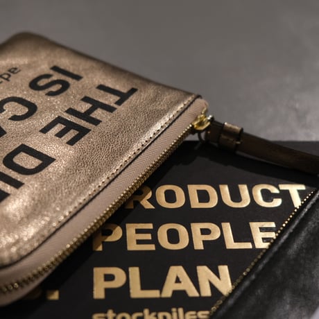 intoxic　イントキシック　L-zipper multi case　LT-008B