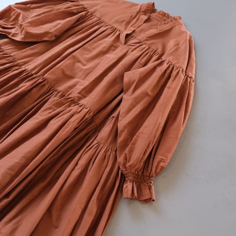 THOMAS MAGPIE　silk one-piece【2222405】  BROWN