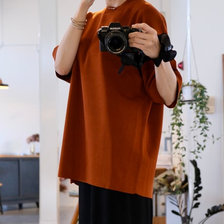 BATONER  Men   TWIST SILK WOOL SHORT SLEEVE CREW NECK    BN-24FM-001