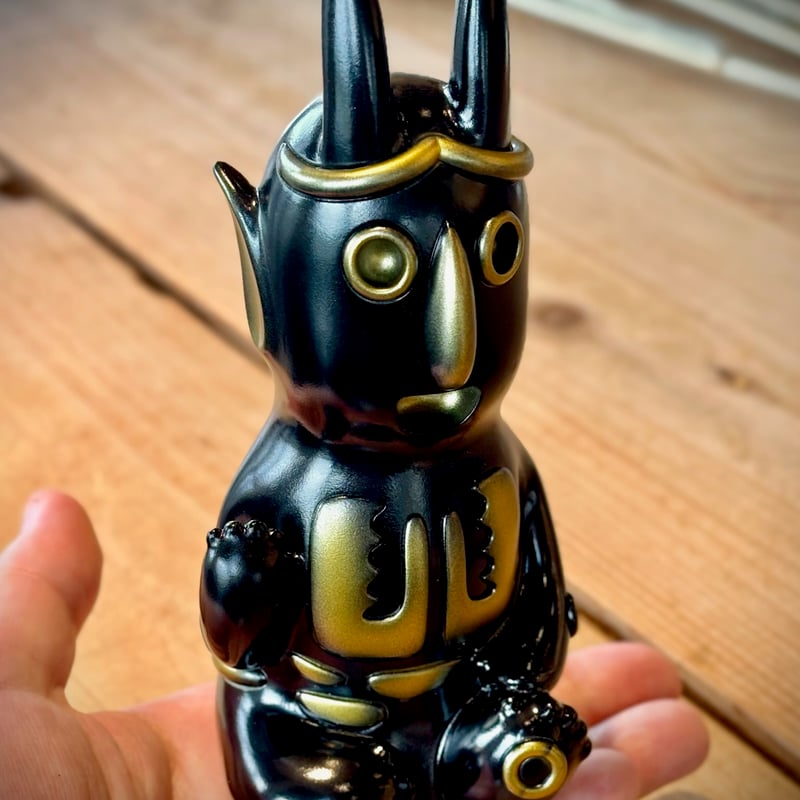 CATEGORY ソフビ-VINYL TOYS | 銀印本舗