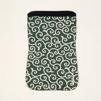 iPad miniケース(唐草)
