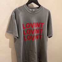 lovint ロゴTシャツ