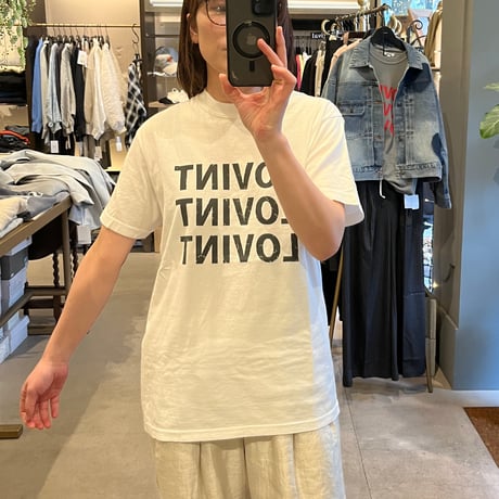 lovint ロゴTシャツ