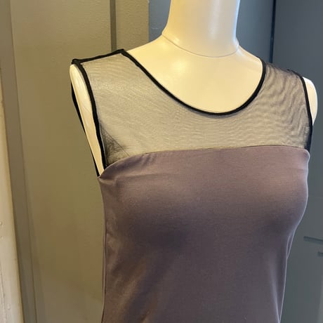 CLOCHE シアー切替えカップ付きタンクトップ