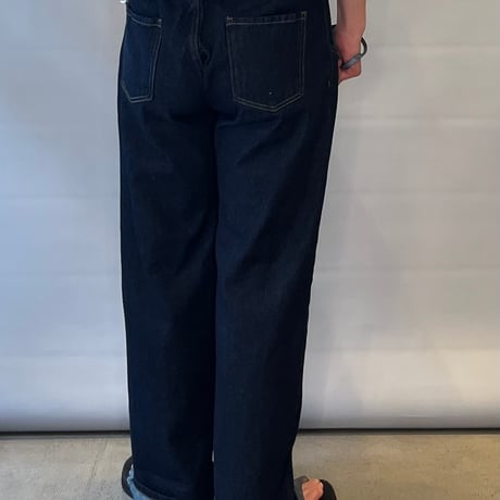 priority ストレートワイドデニム