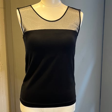 CLOCHE シアー切替えカップ付きタンクトップ