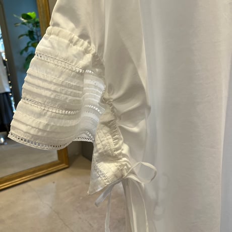 tricot tricot 異素材切り替えスリーブトップス