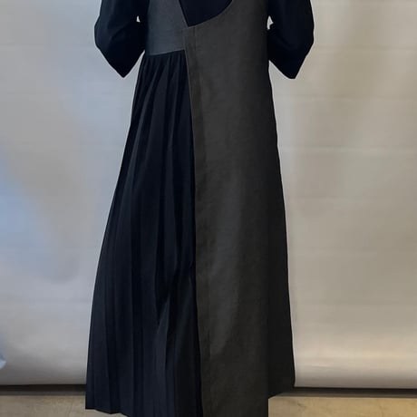 MARECHAL TERRE サイドプリーツジャンパースカート