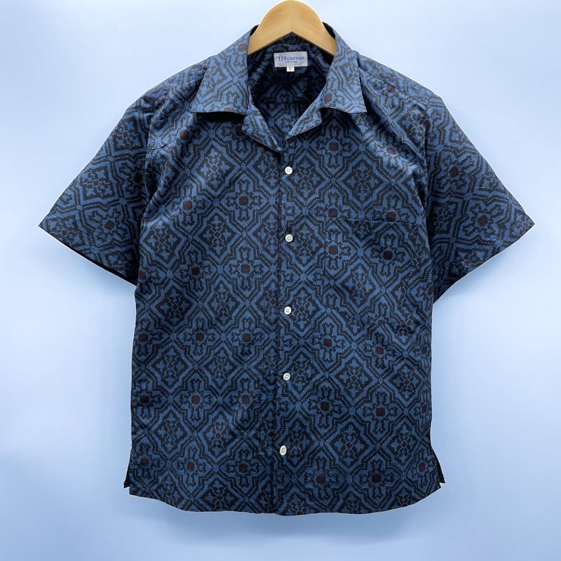 大島紬　メンズドレスシャツ　半袖　ネイビー×亀甲　ハンドメイド 大島紬 メンズドレスシャツ 半袖 ネイビー×亀甲 ハンドメイド