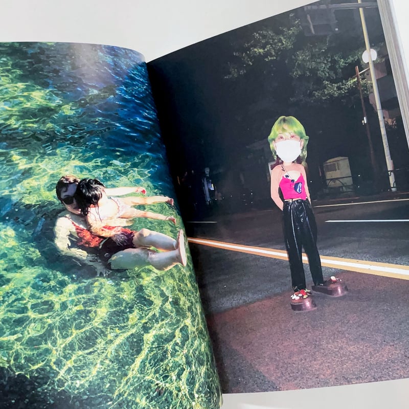 Fujimura Family 写真集 Fujimura Family『PROOF OF LIVING』ブックレビュー「”生きて
