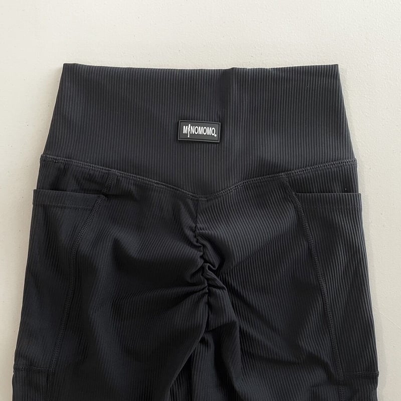 細魅えサイドポケット付きレギンス | MINOMOMOSTORE