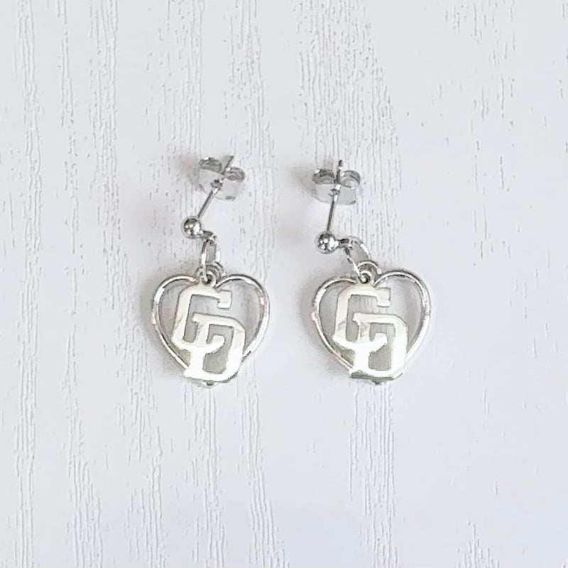 ドラゴンズグッズ ピアス 種類：D035-ST-CD | c.i.f