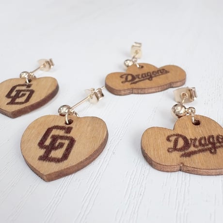 ドラゴンズグッズ　ピアス　種類：D038-WDハート