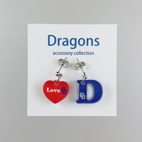 ドラゴンズグッズ　ピアス　種類：D009-RD/BL