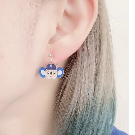 ドラゴンズグッズ　ノンホールピアス　種類：D048-ドアラC