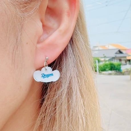 ドラゴンズグッズ　ピアス　種類：D030-D-BL/WH
