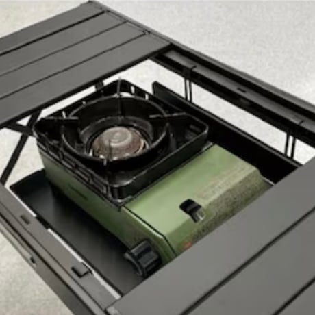 FOLDING TOUGH TABLE / BLACK / タフでありながらどこへでも持ち運べる軽量設計のアウトドアテーブル
