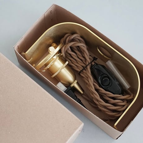 BRASS ARCH LAMP / 置き型 壁付け 兼用ランプ / デスクランプ / ウォールランプ / LED電球専用ランプ / 電球なし / AXCIS