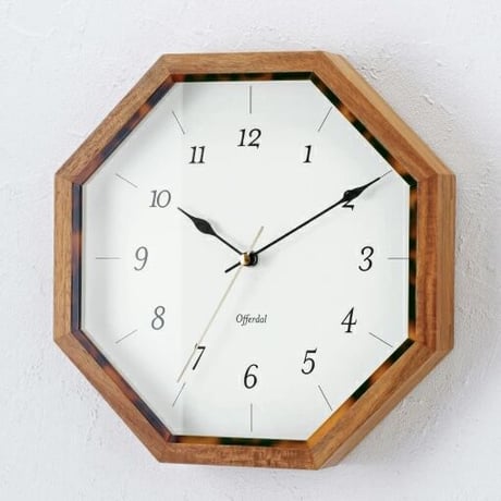 Ahtee wall clock . / 八角形 ウォールクロック / 掛け時計 / スイープムーブメントクロック / 無音 静音 / INTERFORM