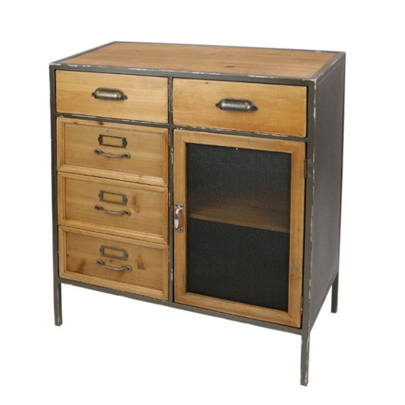 IRON × WOOD CHEST / インテリアにインパクトを生み出す  