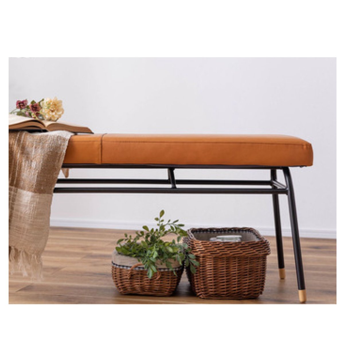 LEATHER DINING BENCH / 本革のヴィンテージライクなベンチ / 2人掛け