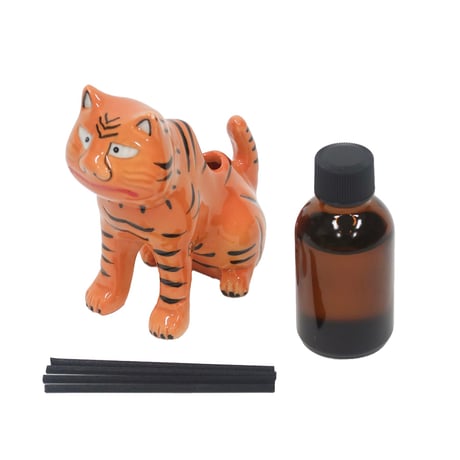 TIBETAN TIGER DIFFUSER / 暮らしに寄り添う、守り神 / ルームフレグランス / デュフューザーボトル