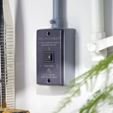 SWITCH PLATE STEEL / 壁面のスイッチパネルをスタイリッシュにおしゃれに変身 / スイッチプレート / 1口 2口 縦長1口  / コンセントカバー / ARTWORK STUDIO