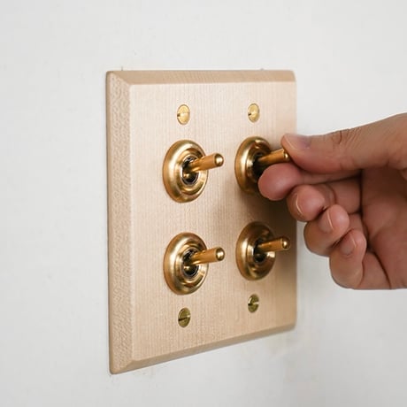 AXCIS.INC / WOOD + BRASS SWITCH PLATE / ウッデンプレートスイッチ メープル / 1,2,3,4スイッチ