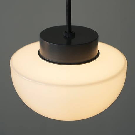 Joo pendant light 60 / クラシカルさと現代的な雰囲気を併せ持つペンダントライト / WHITE , GRAY / E17 コード長60cm