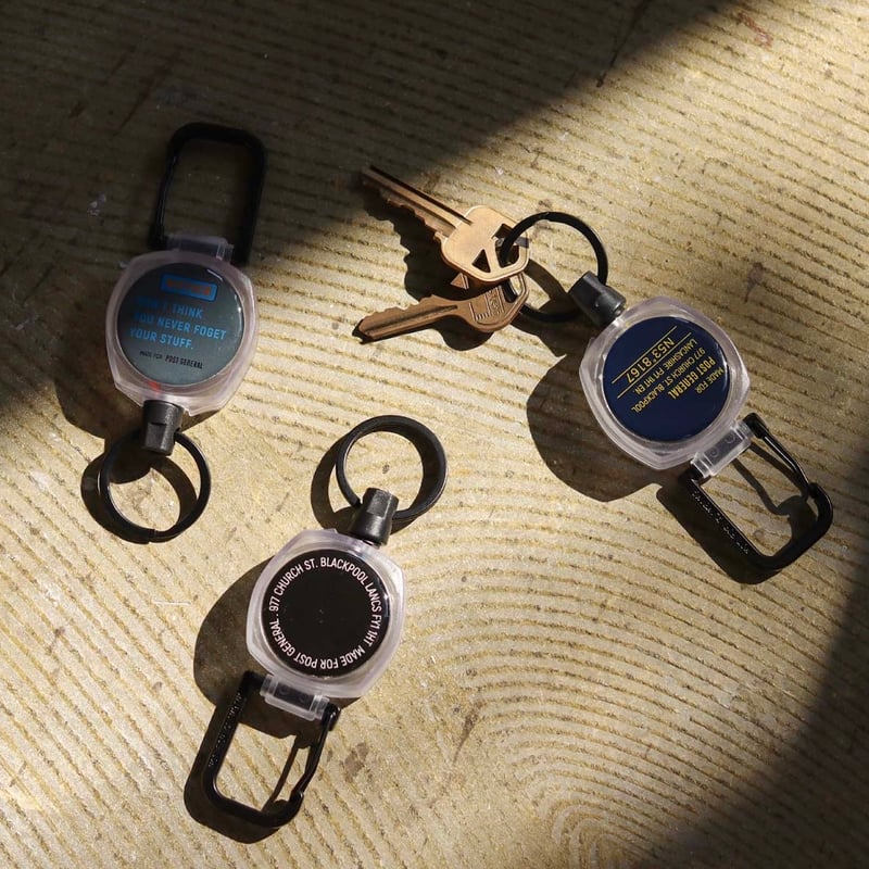 3COLOR CORD REEL KEY HOLDER / 鍵やIDケースをスマートに携帯でき