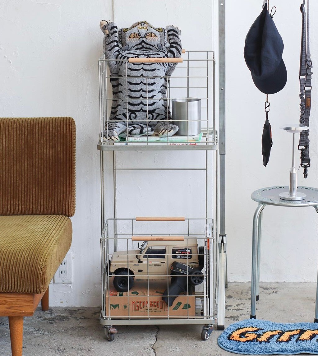 LAUNDRY WAGON ZINC / シンプルでスタイリッシュな2段式ランドリー