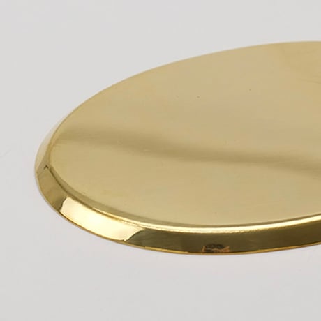 BRASS OVAL TRAY / 上品な雰囲気のオーバル型トレー / 真鍮製