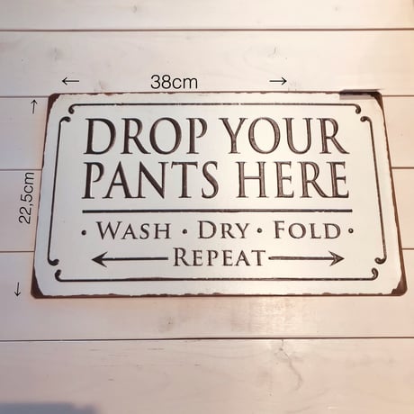 ウォールプレート / ここにパンツを投げ込んでください！ インテリアプレート / IRON / DROP YOUR PANTS HERE!!