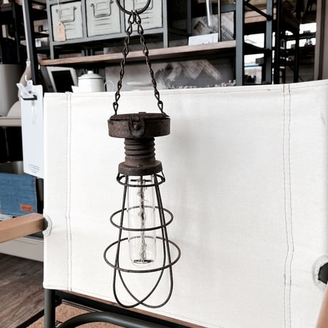 VINTAGE CHAIN  LAMP / アイアン ヴィンテージ ランプ  LED電球ランプ/ 単3電池2本使用（別売） ハンギングランプ