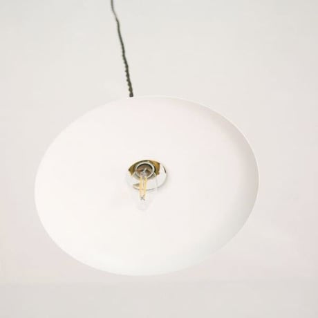 パウダーブルー ペンダントライト ▶︎アイアンシェード ベレット + 真鍮灯具 / 60cm ▷E17 シーリングカバー無し  ］ ▶︎AXCIS  TYPE  A ※電球なし