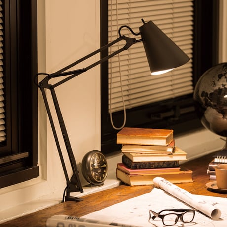 SNAIL DESK ARM LIGHT / 角度も自由自在に調整可能なおしゃれなデスクライト / DESK LIGHT  / ART WORK STUDIO / デスクライト アームライト