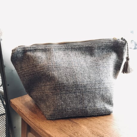 Horn please made / WOOL POUCH  GY / ヘリンボーンチェック / ウールポーチ / 化粧ポーチ