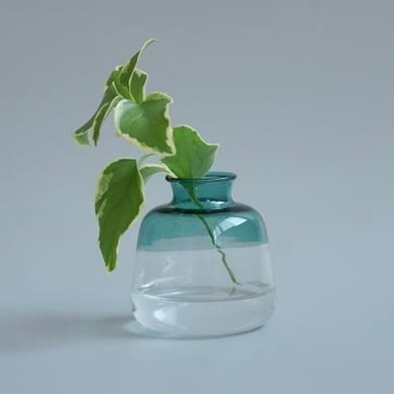 FLOWER VASE / ガラスベース / フラワーベース / 一輪挿し / GREEN /