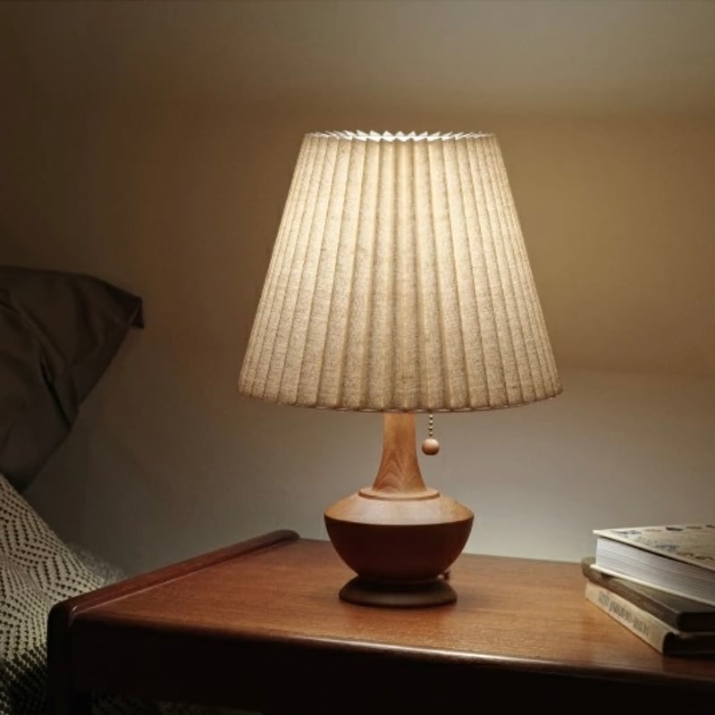 Peruna Table Light / 美しいウッドベースとファブリックのテーブル 