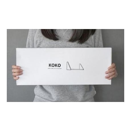 マホガニー材を使ったトライアングルシェルフ / koko 3シェルフ / 壁面棚 / AXCIS / サイズ  約w480×d170×h200mm