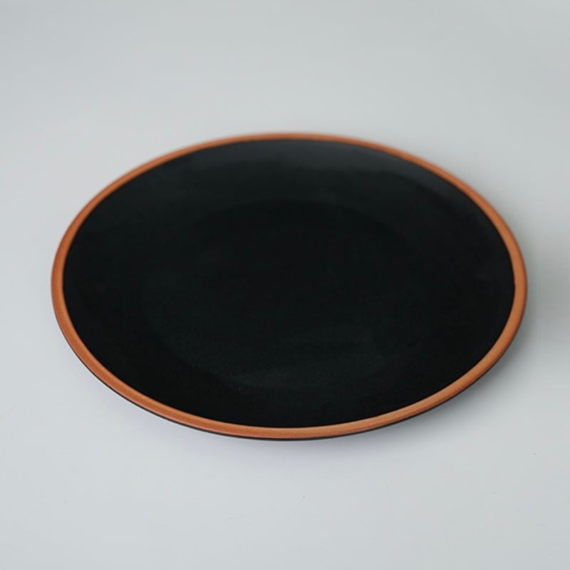 AXCIS PURE PLATE / マットな質感のナチュラルモダンな陶器食器