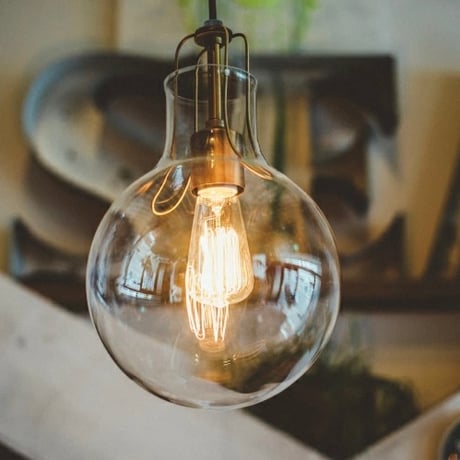 OLITE PENDANT LIGHT / アンティークツールのようなソケットが なんともレトロな印象を演出してくれるペンダント照明