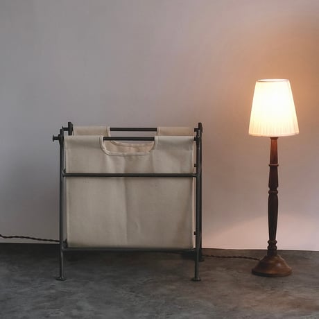 iron × canvas magazine rack / 汚れたら洗えるキャンバス生地のマガジンラック / shesay iron furniture